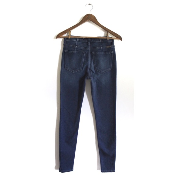 KanCan NWOT Dark Wash Skinny Mid Rise Jeans 24 00 - Picture 9 of 12